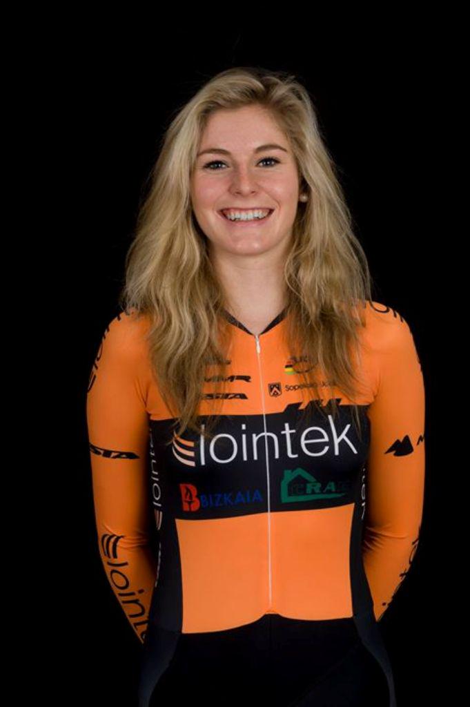 SopelaTeam's tweet image. ¡Este fin de semana vuelve a la competición @LamboleySoline tras su lesión de clavícula!