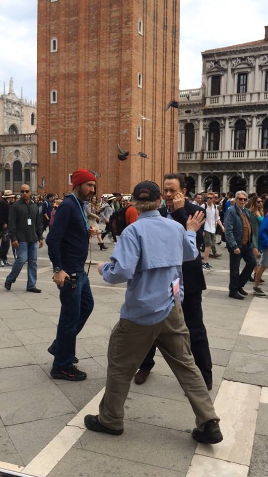 BoncompagniVe's tweet photo. Tom Hanks with the director Ron Howard in San Marco Square 
#shootfilm #TomHanks #Venice #filmmaking http://t.co/UmOpkac8sv