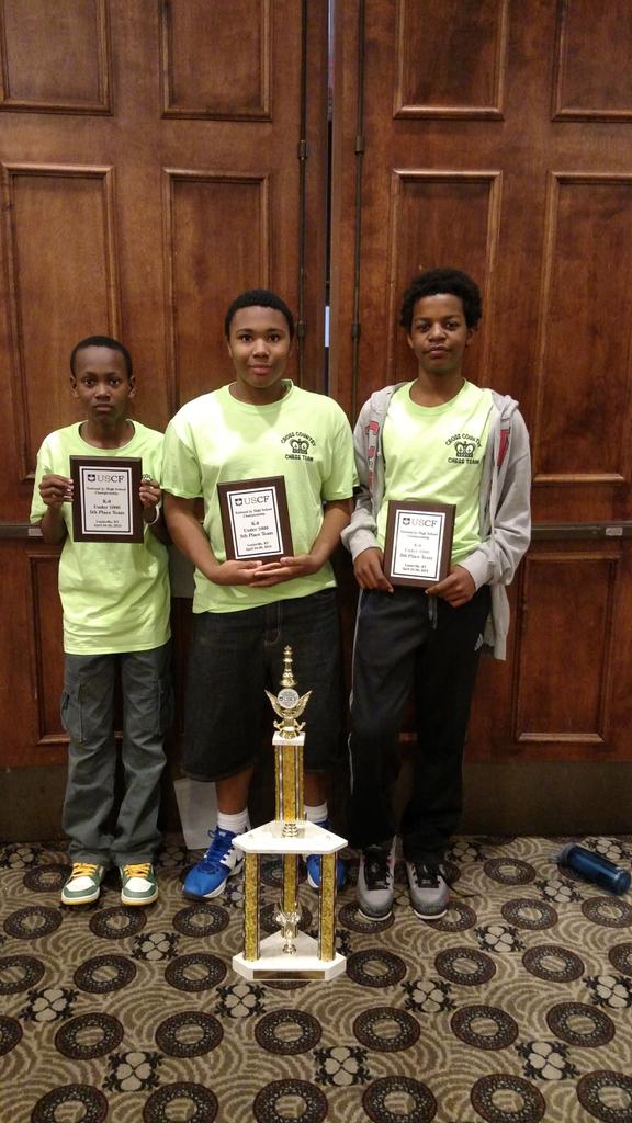 Dr_NikomarM's tweet photo. #therealbaltimore #ccems #chesschamps @XCountry247  @BaltCitySchools http://t.co/NpHWqFMcfe