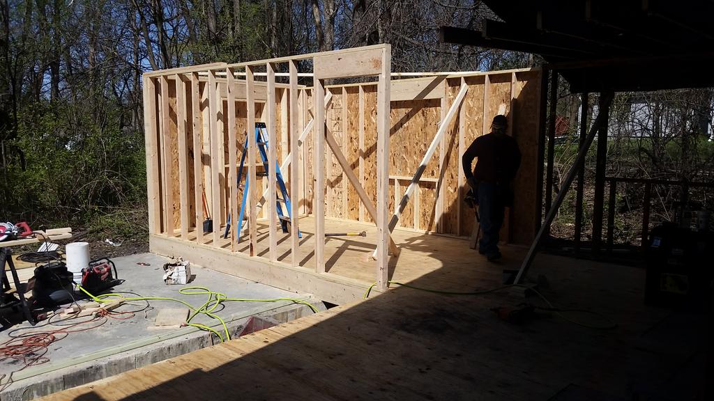 PurofirstofChi's tweet photo. More pictures! New framing us looking good! #HardWorkPaysOff http://t.co/IywNsSXVEU
