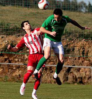 MesondoBentoCF's tweet photo. Parabéns a @jmaira4 pola entrada do Real Murcia no playoff de ascenso á Liga Adelante. El tamén visitou Monte Roxo http://t.co/FMxKVaWv0q