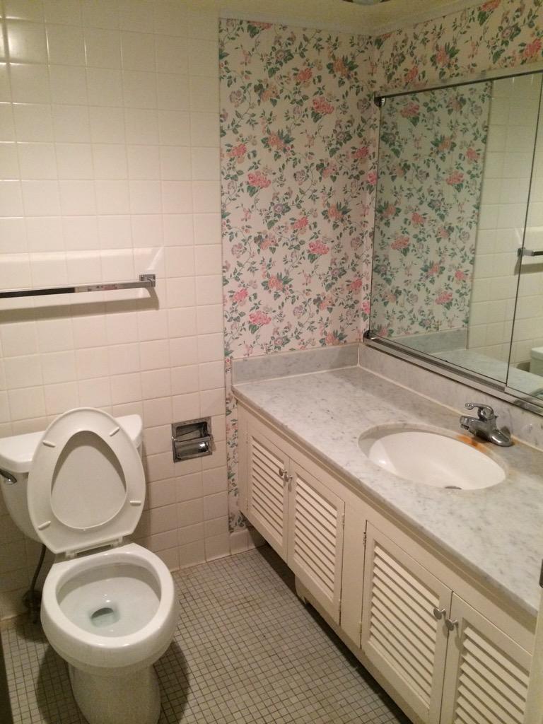 BellConstruc's tweet image. Before and After #masterbath #remodel