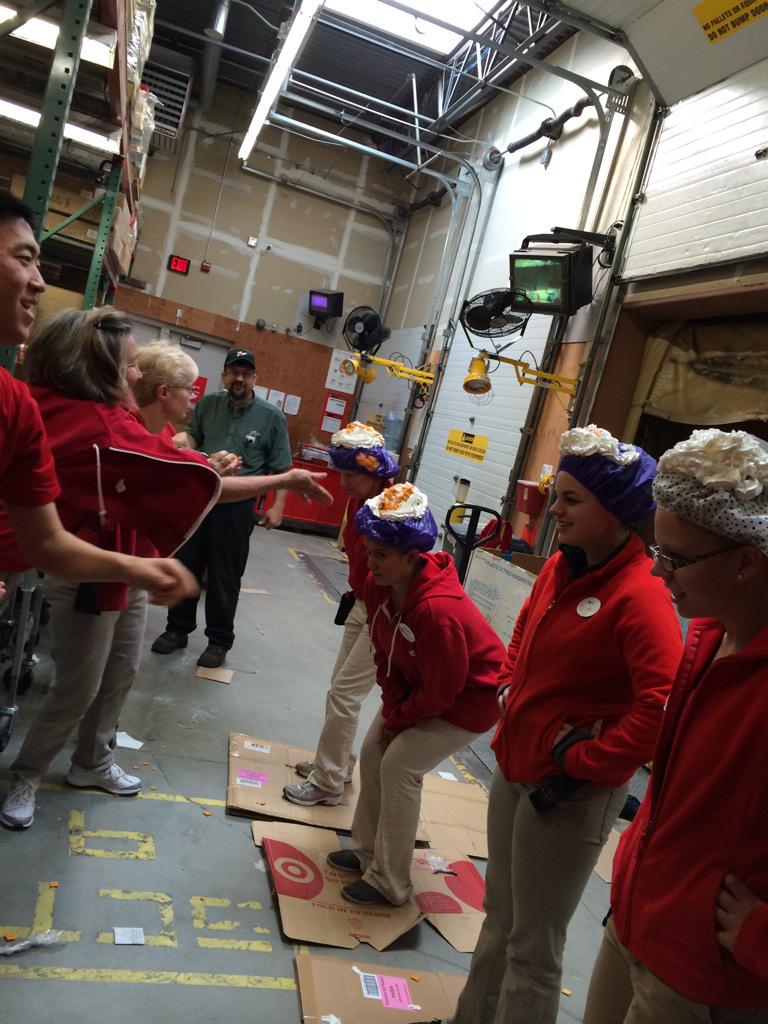 Chuckin' cheez it's for #teamengagment  @AP_GabbardCody <a href="/alissajjohnson1/">Alissa Pettit</a> @sambanitt <a href="/DaleVenteicher/">Dale Venteicher</a>