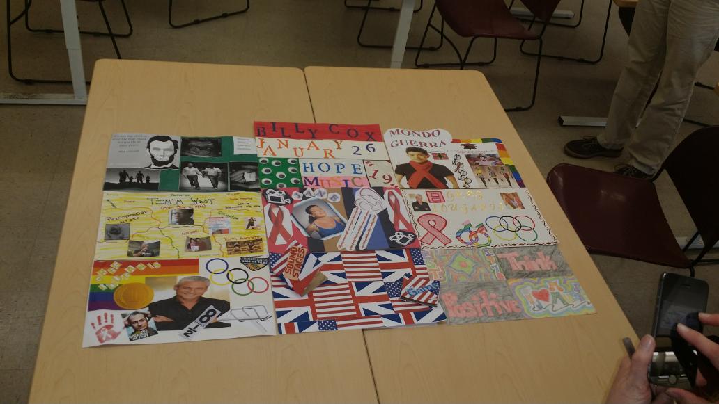 JazzMiles15's tweet photo. AIDS Quilt for #SWK317 #WeAreFutureSocialWorkers http://t.co/OTCjdZNhdZ