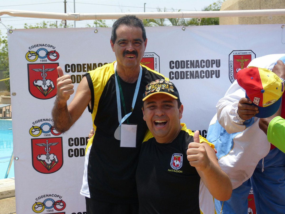 CCPETACHIRA's tweet photo. Orgullo del gremio del Táchira,  nuestros campeones   #ContadorPublico http://t.co/3FmhfEXmme