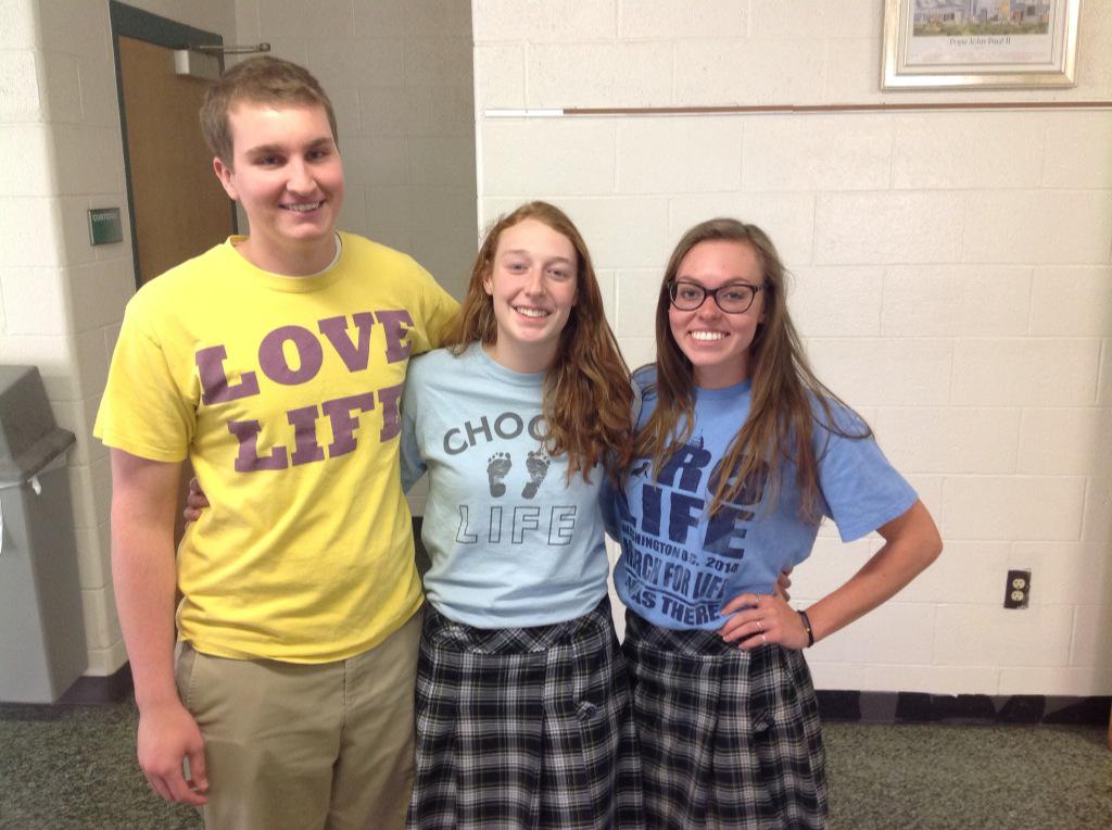 NugentGrcss's tweet photo. More WC students on National Pro-life T-shirt Day! #grwc #grcathed http://t.co/wNv8HjmQOn