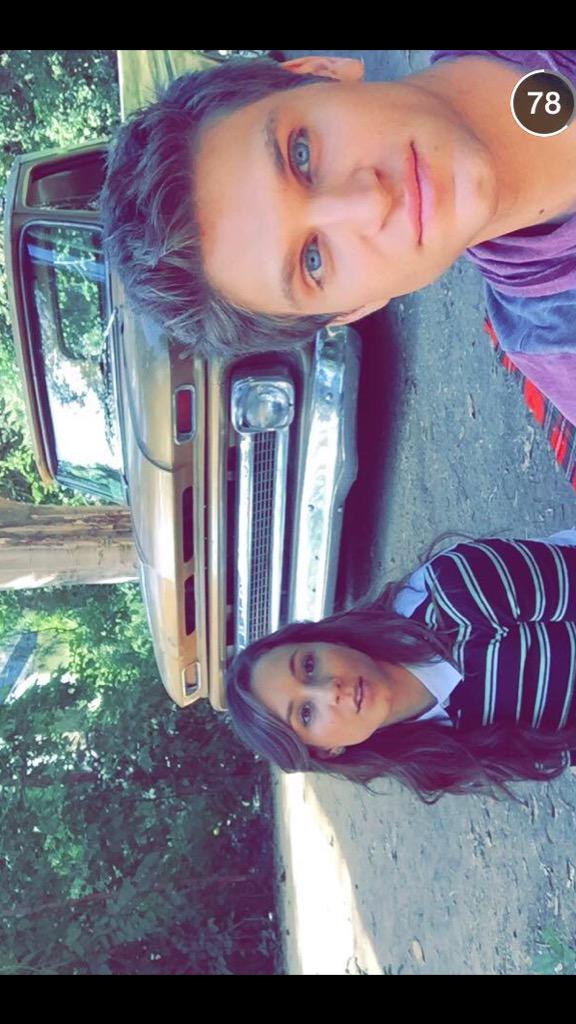 PLL_BrForever's tweet image. lindos ... shippo mt ❤️💕💏 #PLL #PLLFamily #pllspoiler #PLLTheory #Spoby #toby