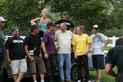 bungeeswing's tweet photo. Nitro crew visiting @NitroCircus 🇺🇸 http://t.co/LiX0w4rKOz