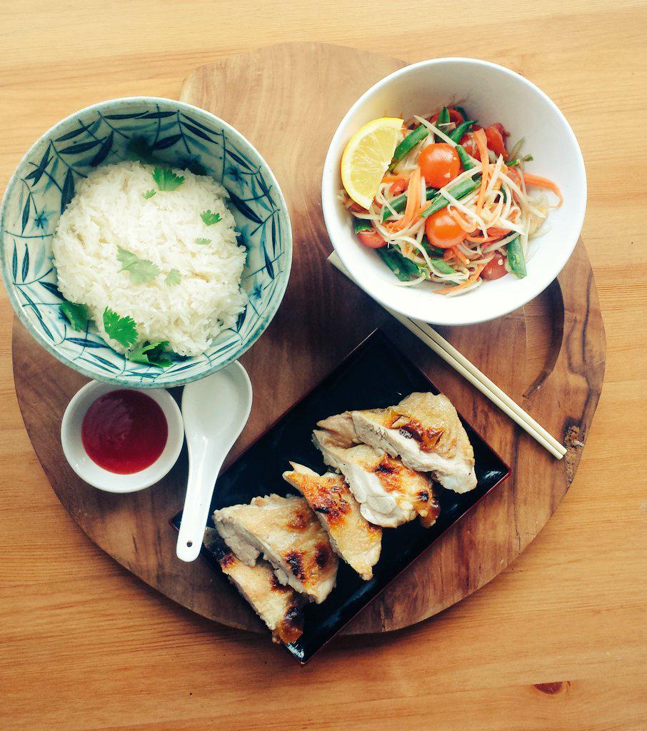SaiBuddhaBelly's tweet photo. @DigbethDiner this Fri we've got Isan treats! Som Tam, Grilled Chicken&amp; Sticky Rice! #buddhabelly #Isan #streetfood http://t.co/1PyHspr5aB