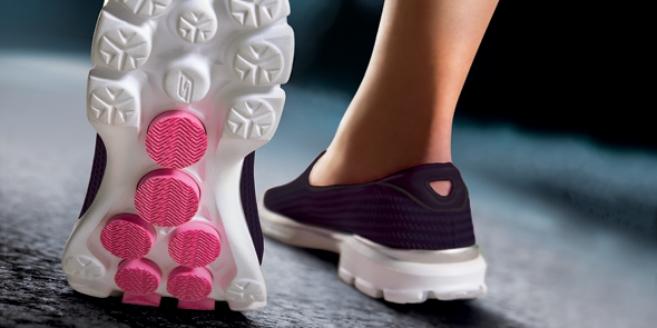 sport chek skechers