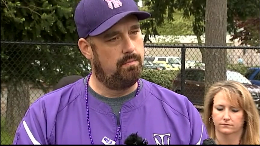 KIRO7Seattle's tweet photo. #BradyOlson broke his silence after taking down a shooter @ #NTHS—@AlisonKIRO7 reports @ 4:58. http://t.co/C0DRMsFnDR http://t.co/fxojXxdK1Y