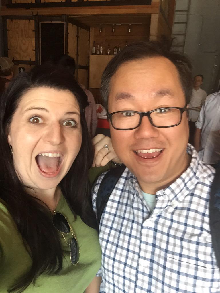 jessicaewest's tweet photo. It finally happened, #selfietunity with the amazing @mikedao!! http://t.co/cgPjIuesNX