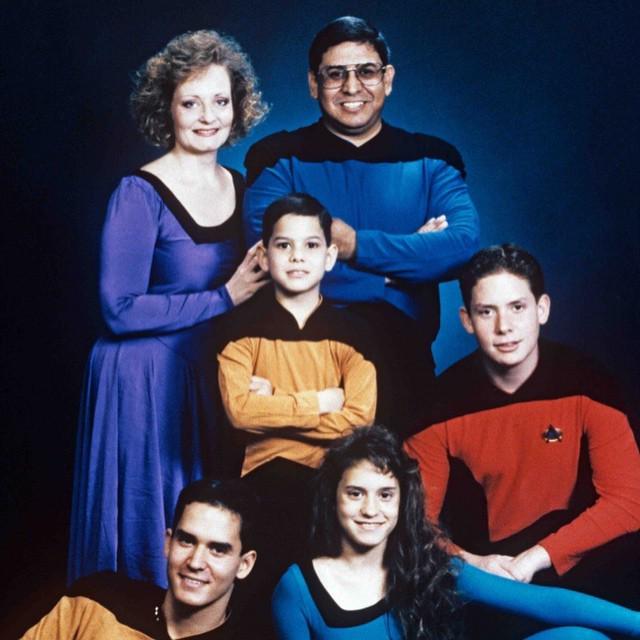 It's Tuesday! Share your most awkward pictures with us using #terribletues for your chance… ift.tt/1Dyel6H