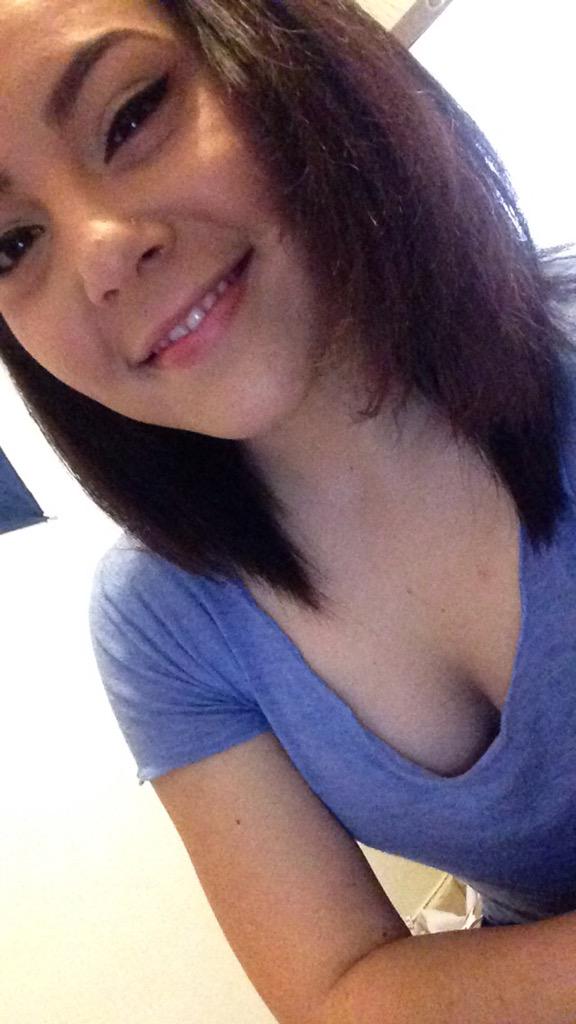 wave_emp's tweet photo. "@Suarez13Crystal: Today's gonna be a good day 😌💞 https://t.co/TjYLxdDOLK" love u.. love u..