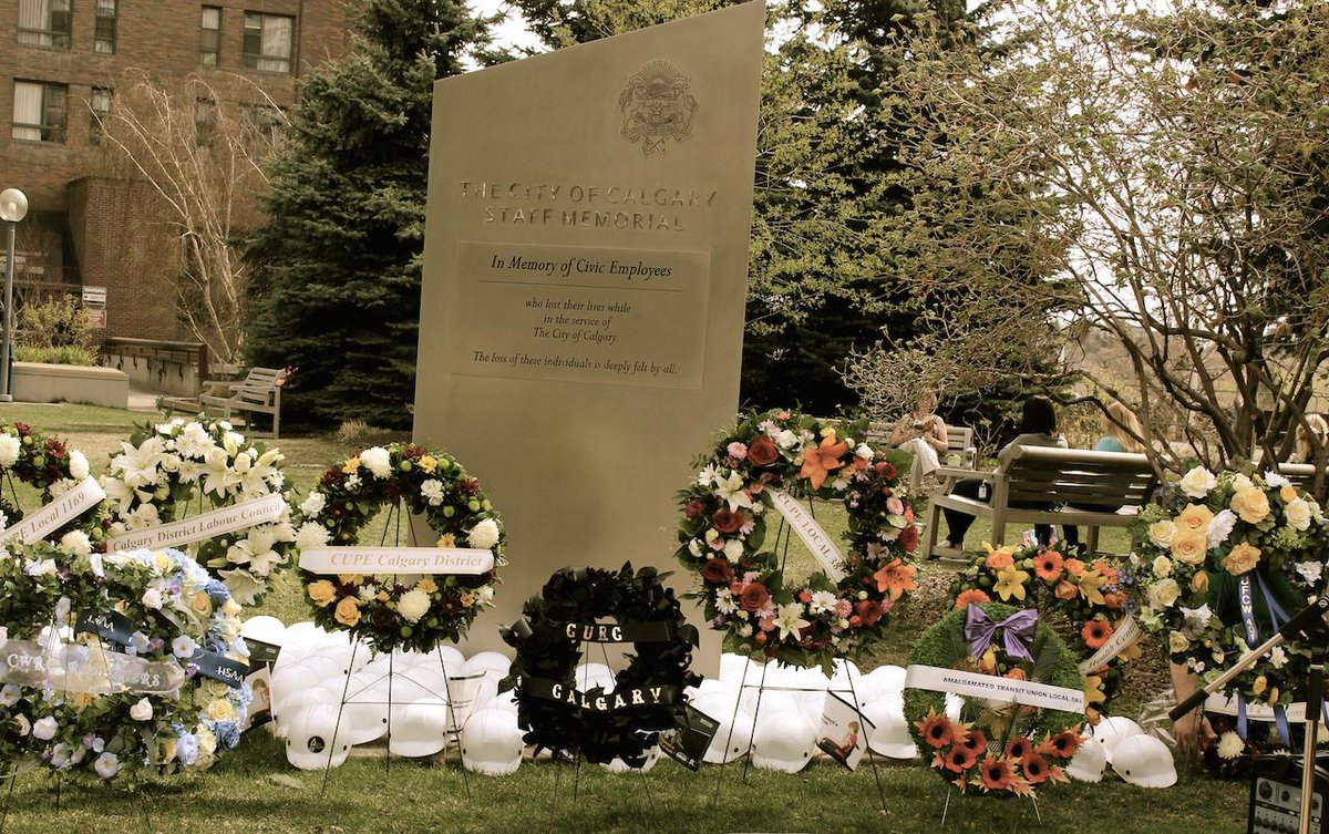 ufcw401's tweet photo. See pics of today's @CalgaryLabour #dayofmourning Memorial Ceremony: http://t.co/ouU0Nxdp1u #DOM2015 #canlab #safety http://t.co/VMxm6yWIgK