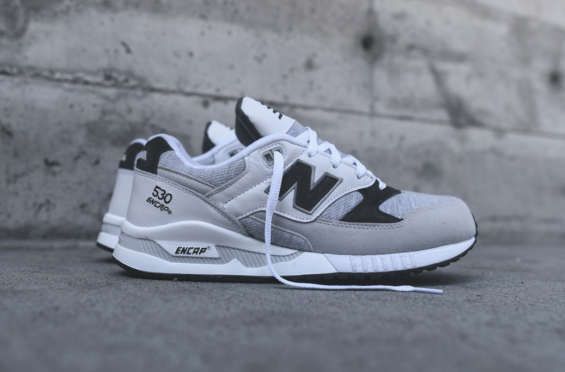 kicksonfire's tweet photo. A Closer Look at the Cleanest New Balance 530 – White / Grey - http://t.co/rlmxsMSrHy http://t.co/E8j0gXH8k2