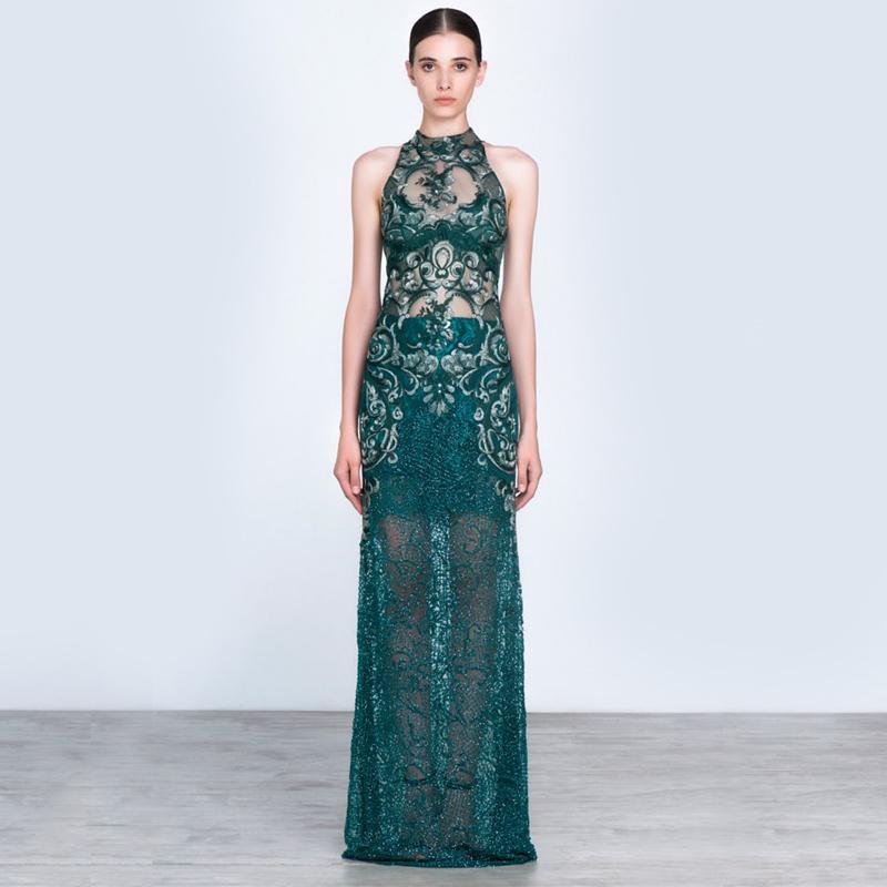 O inverno #PatriciaBonaldi​ 2015 chega com detalhes marcantes e tons inesquecíveis. ♥ #SweetDress