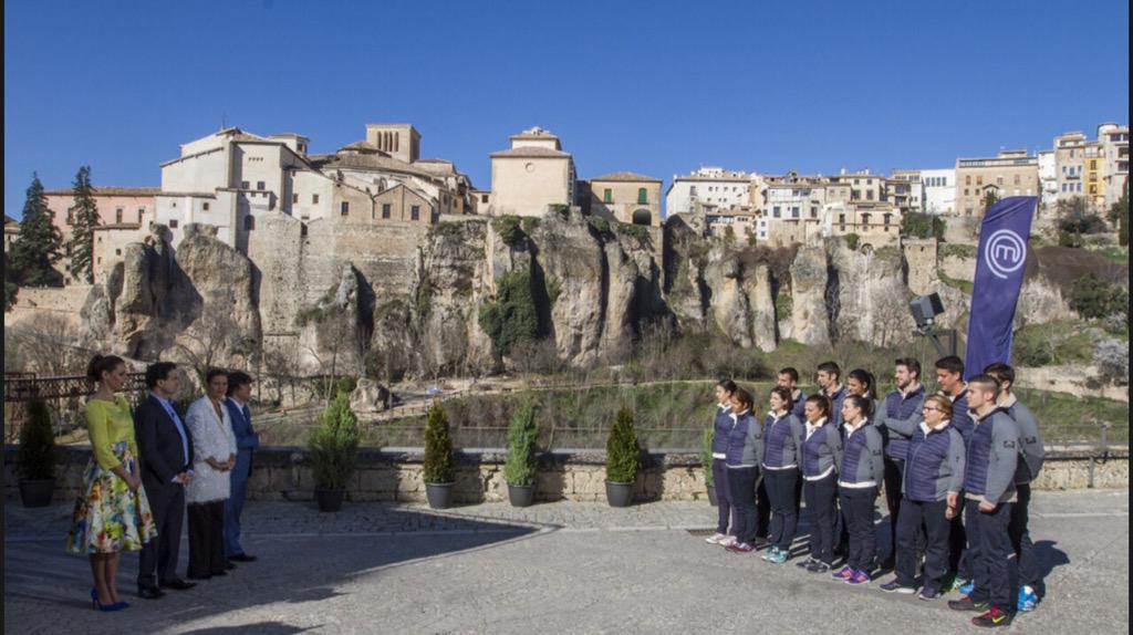 JordiCruzMas's tweet photo. #Masterchef No puede ser mas bonita Cuenca... Un placer cocinar en un lugar tan espectacular y con tanto encanto. http://t.co/6BspfD610k