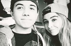 OfficalMayaHart's tweet photo. This guy and I 💕 @FunkyGabeDuncan http://t.co/lpJ1T6n0h7
