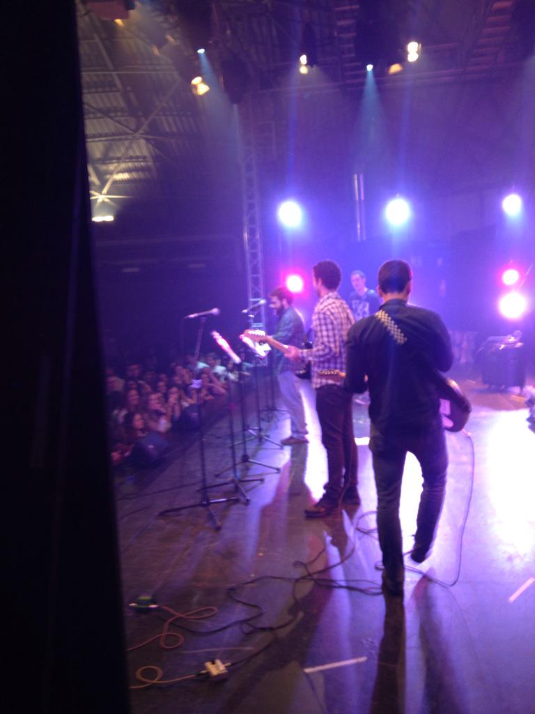 pastoralalcmany's tweet photo. Después de meses de trabajo... Festival Manyanet Solidario IV. Gracias a todos por vuestra participación. http://t.co/8nhKVpRmSk