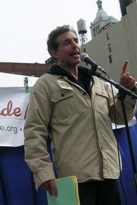 Bob DiBenedetto of Healthy Planet will be speaking Thursday on the dangers of the meat industry on you and the earth!