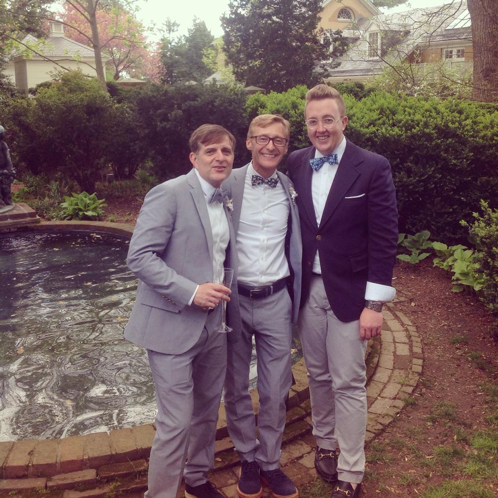 TieTheKnotDC's tweet photo. Congrats Paul &amp; Trent(FL) #married on 25th anniversary Thanks @TieTheKnotOrg #bowties &amp; @TudorHseGarden #LoveMustWin http://t.co/llsm9FhELw
