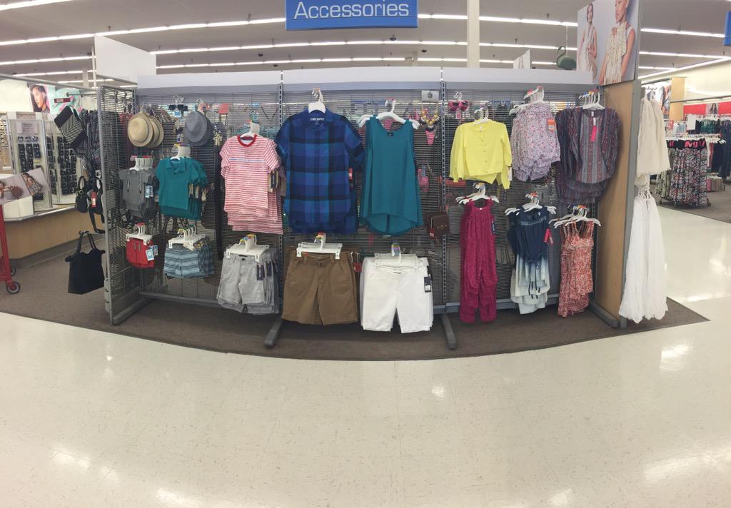 Lindy_4's tweet photo. T0661 has style for the whole family. #Big4 #drivingcomp #G191fearless @MissaCharissa @Adam_Reiter @jcall11 http://t.co/7C251GaPET