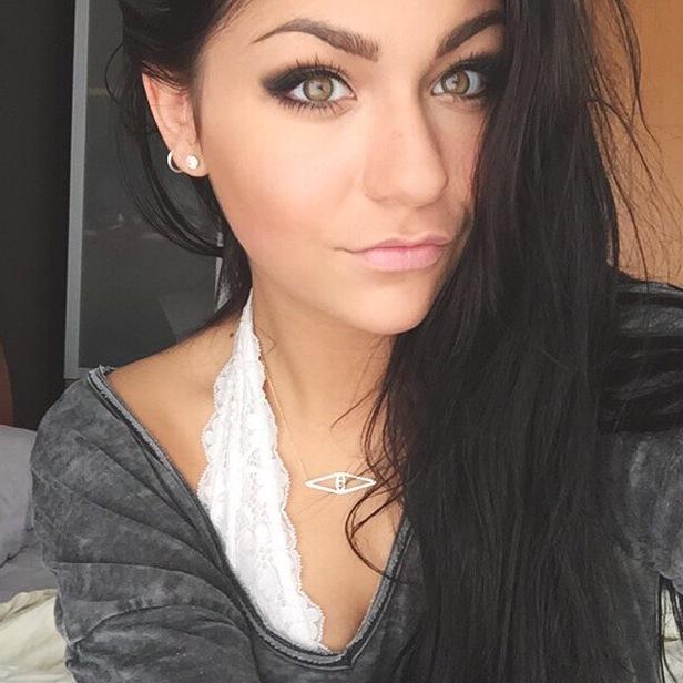 AndreaaRSC's tweet image. andrea wyd