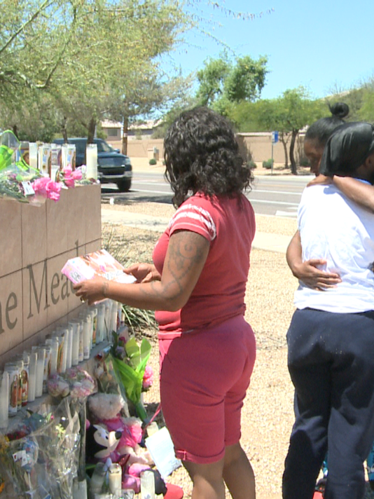 12News's tweet photo. #KiaGang trending in support of crash victim from Sierra Linda High School: http://t.co/bJpMWNeNGH http://t.co/KMOgLA4EeU