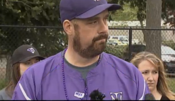 KIRO7Seattle's tweet photo. "Hopefully we can learn some things from it and move forward." #BradyOlson on #NTHSshooting. http://t.co/xVCm31624j http://t.co/hdoPttYRBz
