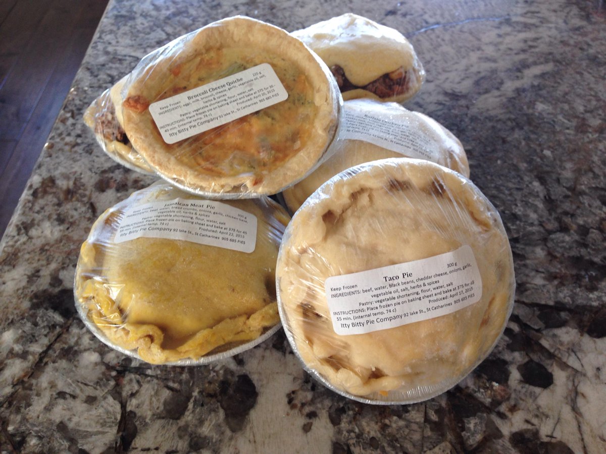 JocelynTitone's tweet photo. Just received a special delivery from @ittybittypie! 25 frozen mini pies. I can't wait to eat them #chipotlebeef #yum http://t.co/MkcI8FDhzi