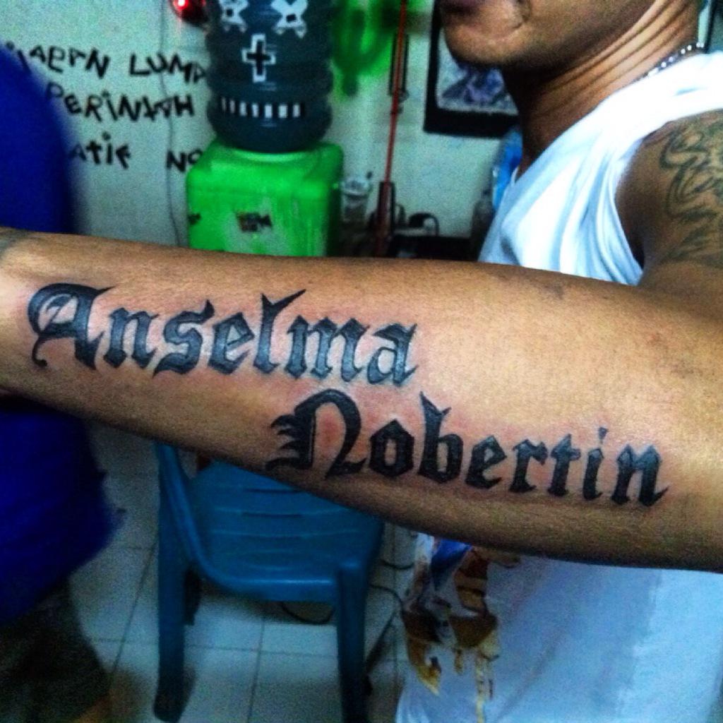 ApenaHouse's tweet photo. Tatto and coverup http://t.co/AbAyTIoJrC