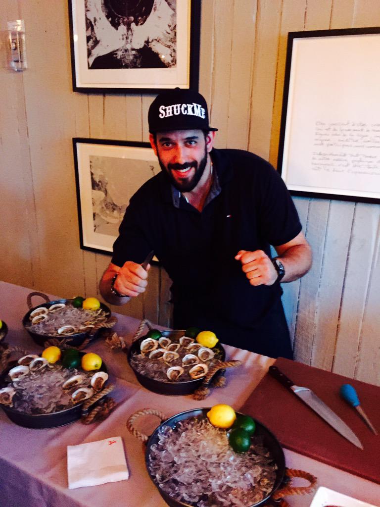 tashaklares's tweet photo. Amazing Oysters from Prince Edward Island via @ShuckMe1 at @AubergeSaintGab #chefjasonnagy http://t.co/oYmec7UBid