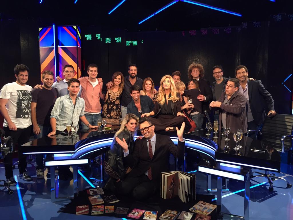 ZappingAmerica's tweet photo. Hay equipo! http://t.co/qSkFYhUCDI