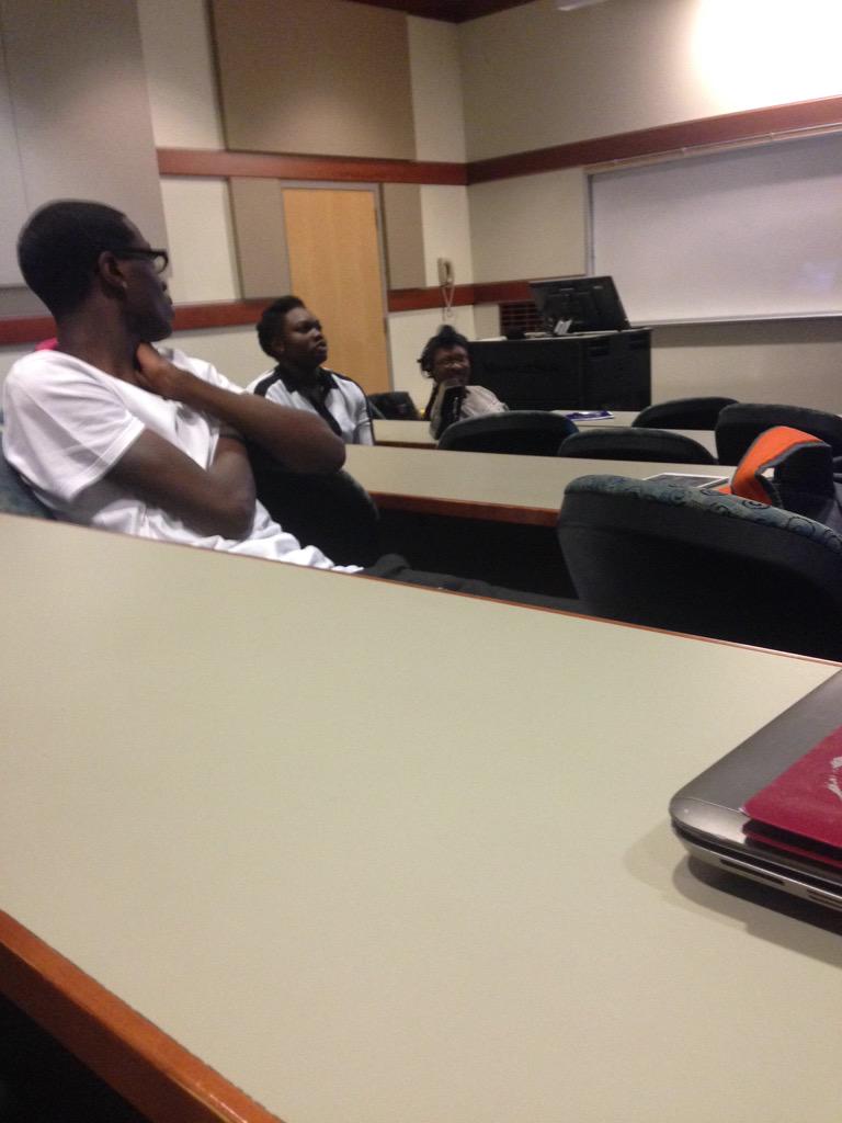 MoStateNPHC's tweet photo. Great discussion going on at the @MoStateNUPEs Police Brutality Forum. #KappaWeek2015 http://t.co/xAOkQlWOsB