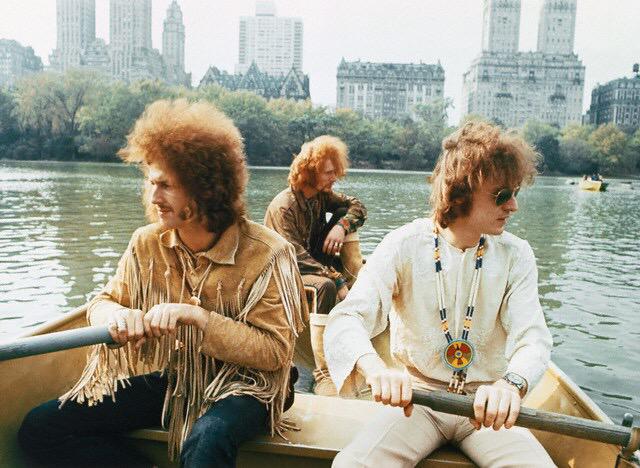 GeekingOnMusic's tweet photo. Cream
#godfathersofmetal
#freshcream http://t.co/Yr4xPdyOjI