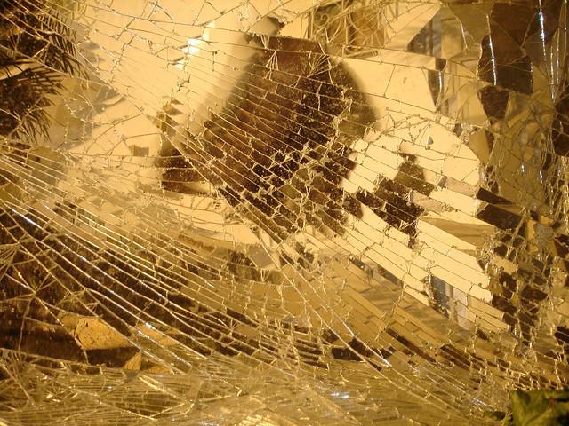 Today on Killings, Katie Found descends into the literature of cruelty—and discovers catharsis
killyourdarlingsjournal.com/2015/04/litera…