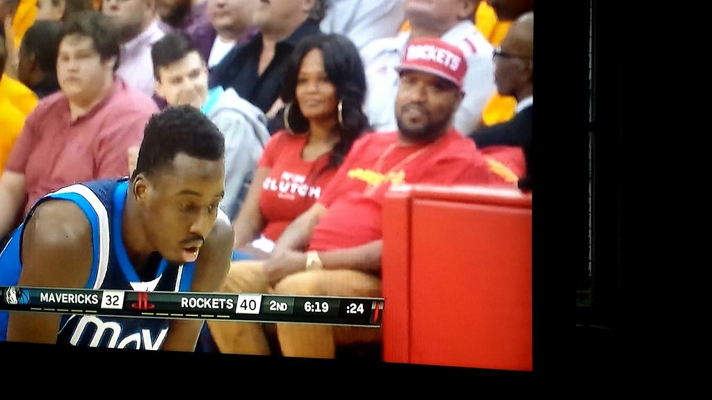 Marco4rmHouston's tweet photo. @BunBTrillOG The Trillionaires!
#Pursuit #RocketsBall http://t.co/NPXfXy7N3r