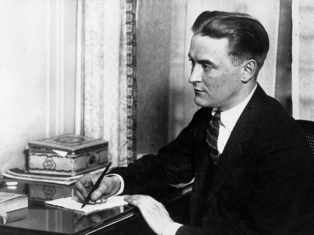 TheScriptLab's tweet photo. "What people are ashamed of usually makes a good story."

-F. Scott Fitzgerald

#AmWriting #Screenwriting http://t.co/0dRuUvAMu0