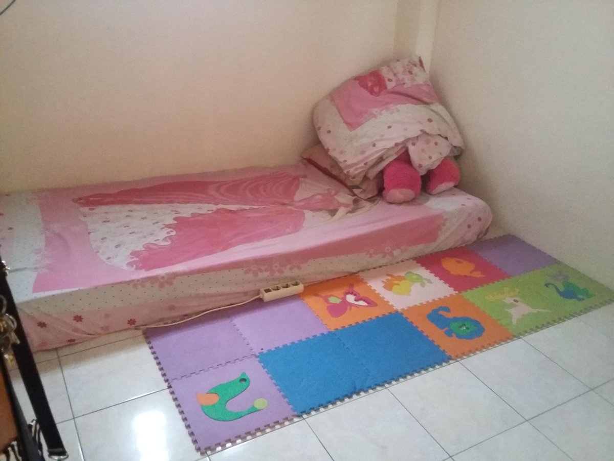 khaka22's tweet photo. over kontrak kostan lokasi jln. sersan surip Ledeng
dri bln mei-juli 1jt. Minat hbngi 085722331442 http://t.co/owxEfT9Cot