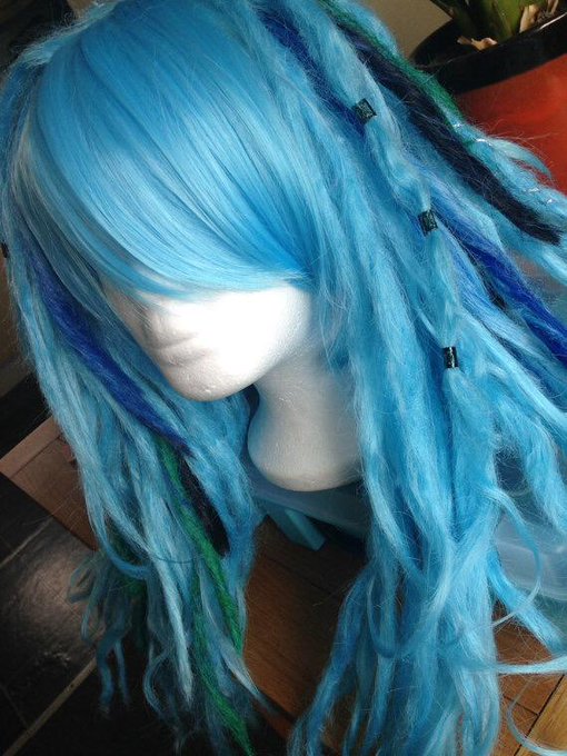 Tooootally just added these to my #wishlist 😍 been on a #dreads kick lately. So cute 💕 http://t.co/g<a href="/tag/wishlist"class="tags">#wishlist</a><a href="/tag/dreads"class="tags"><span>#dreads</span></a>