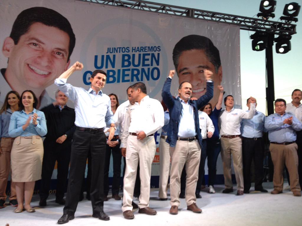 AccionNacional's tweet photo. "Que no quede la menor duda, @FelipeCantuR será el próximo gobernador de Nuevo León":@GustavoMadero http://t.co/XJI4T1ze0B