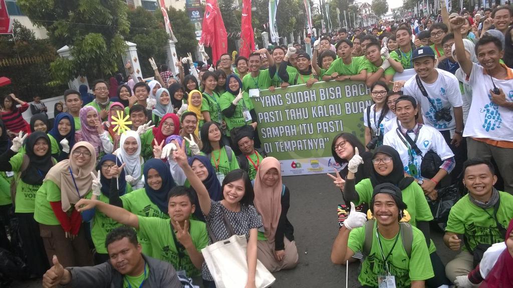 #GerakanPungutSampah tweet media