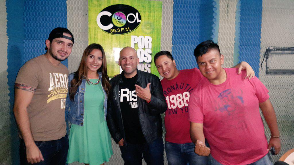 djfrancisdavila's tweet photo. @cool983 Gracias x la invitación a presentar mi nuevo video y single #Rise @omargm93 @SabrozonSV @0leila02 @gatoo69 http://t.co/oWeG2jxyiS