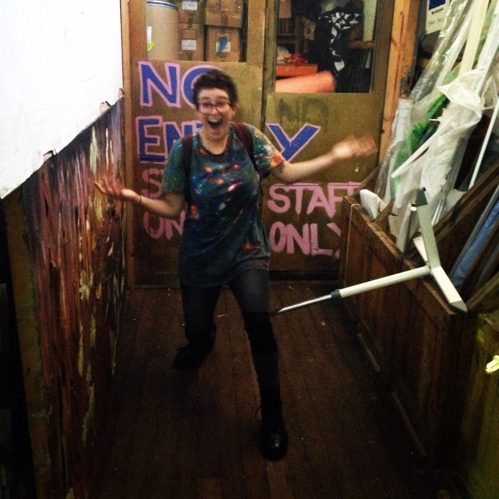 FreshAntics's tweet image. Set sourcing is fun! #anywherefest @anywherefest #lockedouttour