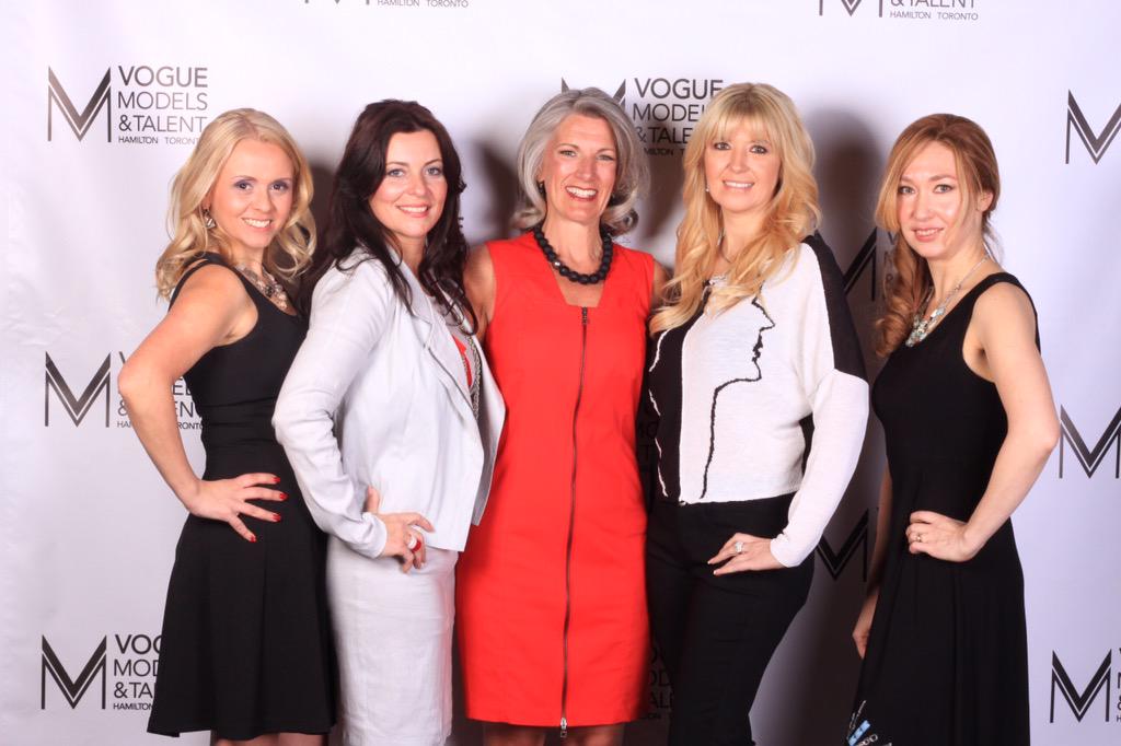 LizzieMKogan's tweet photo. A great memory. @SOWomensShow Fresh Look Over 40. 4 Finalists and winner, Sheila Hill (red dress). @MysticalWedding http://t.co/h5hcarBQOQ