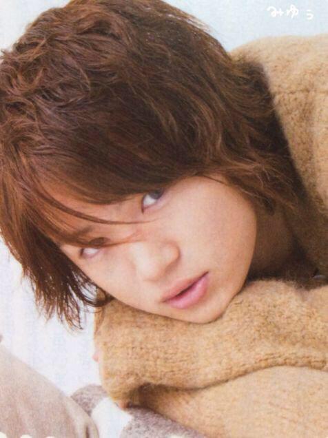 0322Ayato's tweet photo. 遅れたちゃったけど

   結婚して6ヶ月たったね

   ずっと愛してるから http://t.co/pRUW1LQ8eT