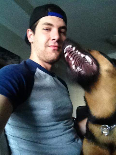 hunterman323's tweet image. #momentsbeforedeath #jawsoflife #crap #bestmate