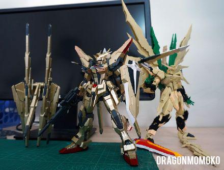 DragonMomoko's tweet photo. Sneak peak at the new Dragon Momoko Destiny prototype... #gunpla #gundam #DragonMomoko http://t.co/zUJEtNyHEd