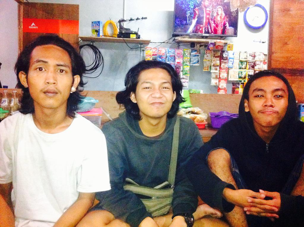 Lupa waktu lupa diri...